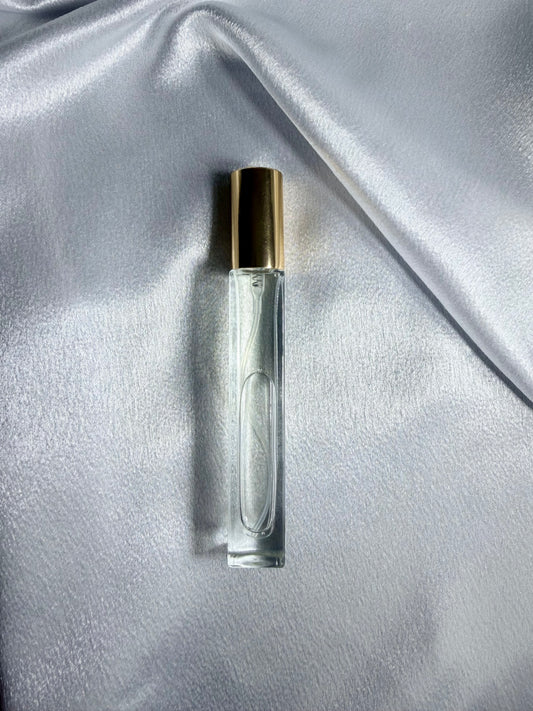 Delicate Rose(Inspired by Kay Ali FLEUR Majesty Rose ROYALE)