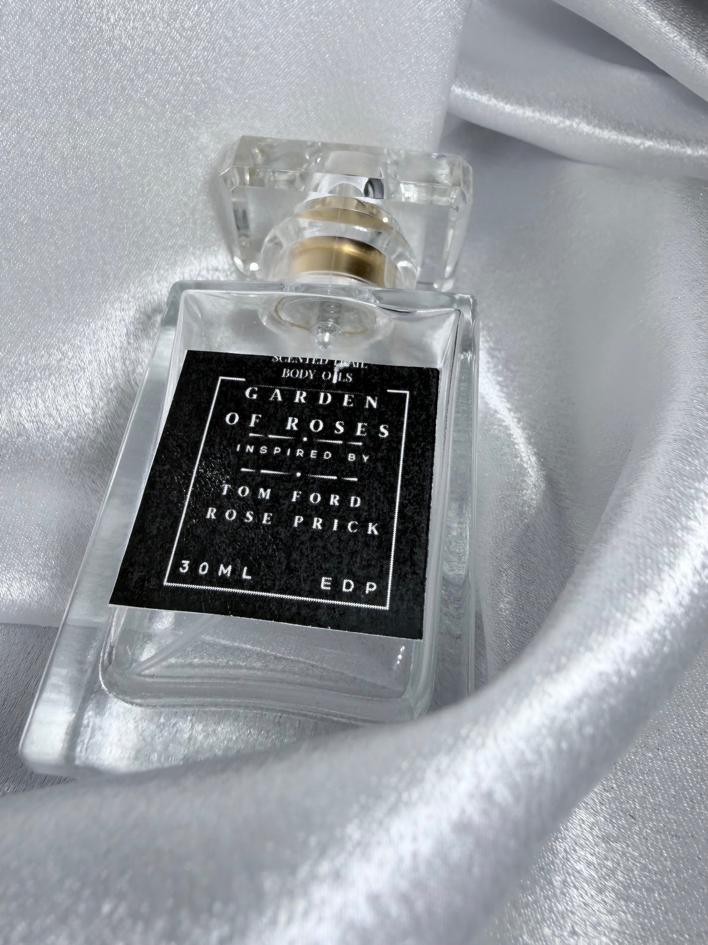 Jardín de rosas (inspirado en Tom Ford Rose Prick)