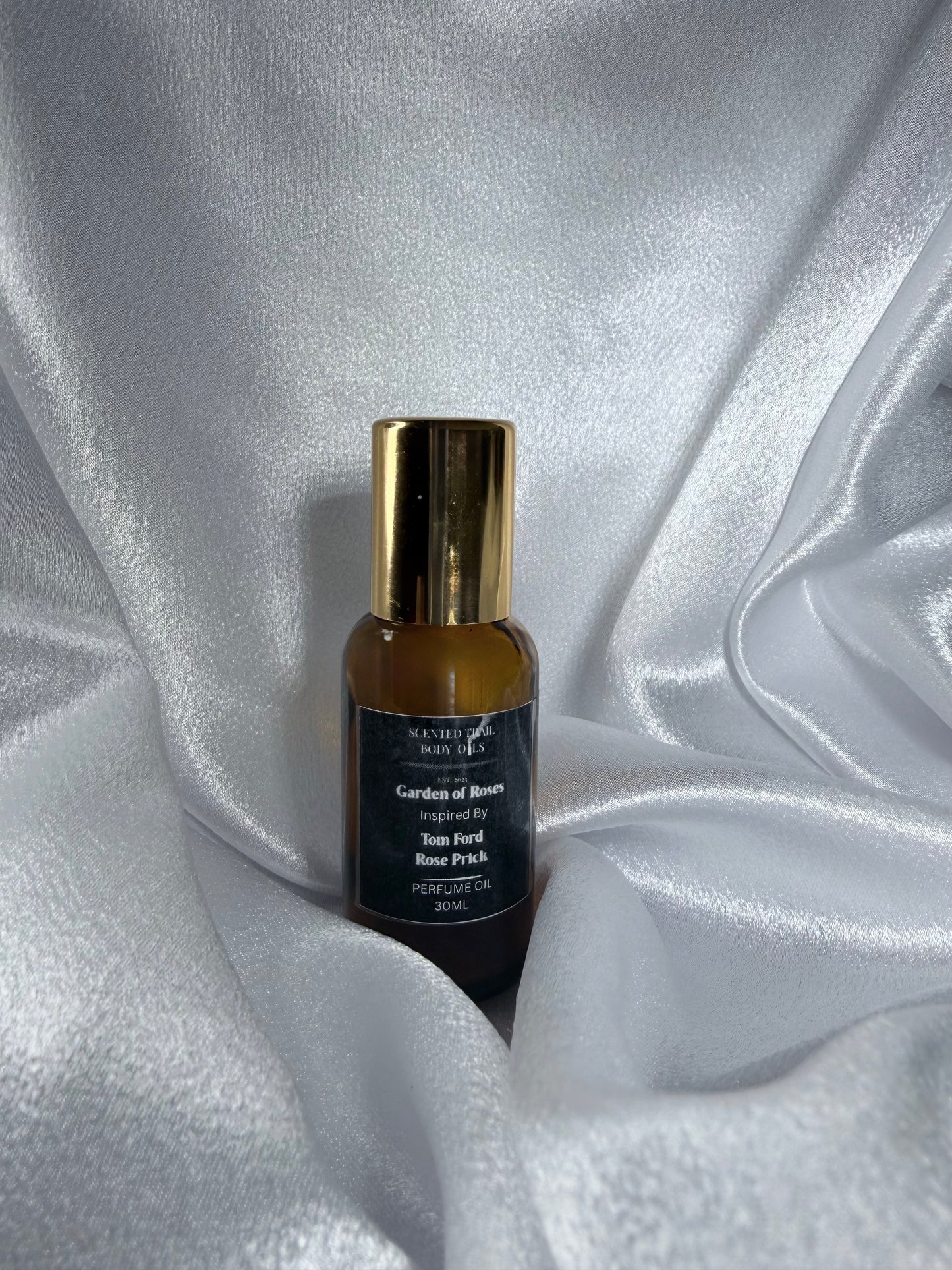 Jardín de rosas (inspirado en Tom Ford Rose Prick)